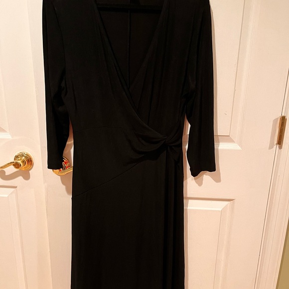 Black Chico’s dress size 2 Surplus front side knot long sleeve lightweight - Picture 7 of 7